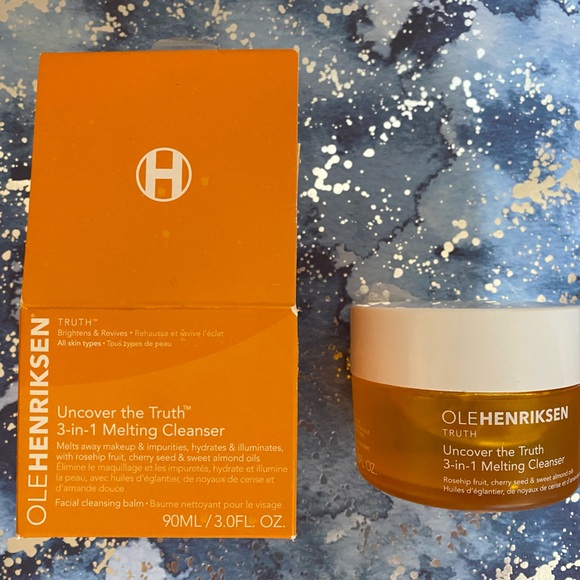 Ole Henriksen Uncover the Truth Cleanser - Vibrant Orange and White - Picture 1 of 5